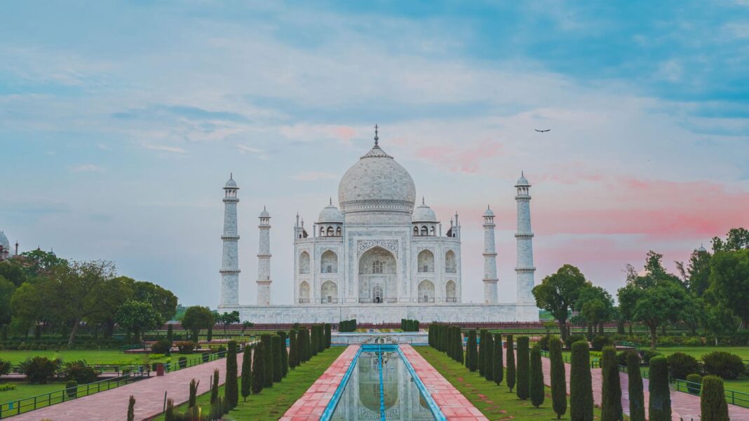 hereinspaziert:-von-wien-bis-indien:-das-sind-die-zehn-schoensten-gebaeude-der-welt
