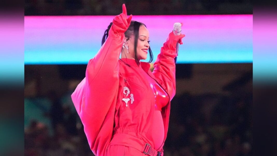 rihannas-babybauch-auftritt:-wie-viele-kinder-wuenscht-sich-die-saengerin? rihannas-babybauch-auftritt:-wie-viele-kinder-wuenscht-sich-die-saengerin?