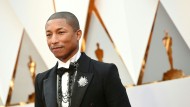 maennermode:-louis-vuitton-holt-hip-hop-kuenstler-pharrell-williams maennermode:-louis-vuitton-holt-hip-hop-kuenstler-pharrell-williams