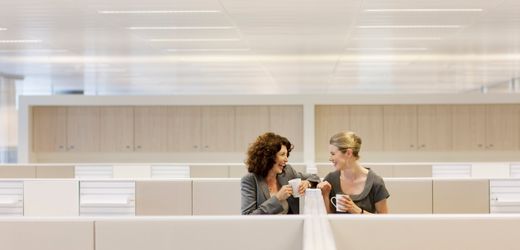 strategie:-wie-sie-mit-klatsch-und-tratsch-im-buero-umgehen-sollten strategie:-wie-sie-mit-klatsch-und-tratsch-im-buero-umgehen-sollten