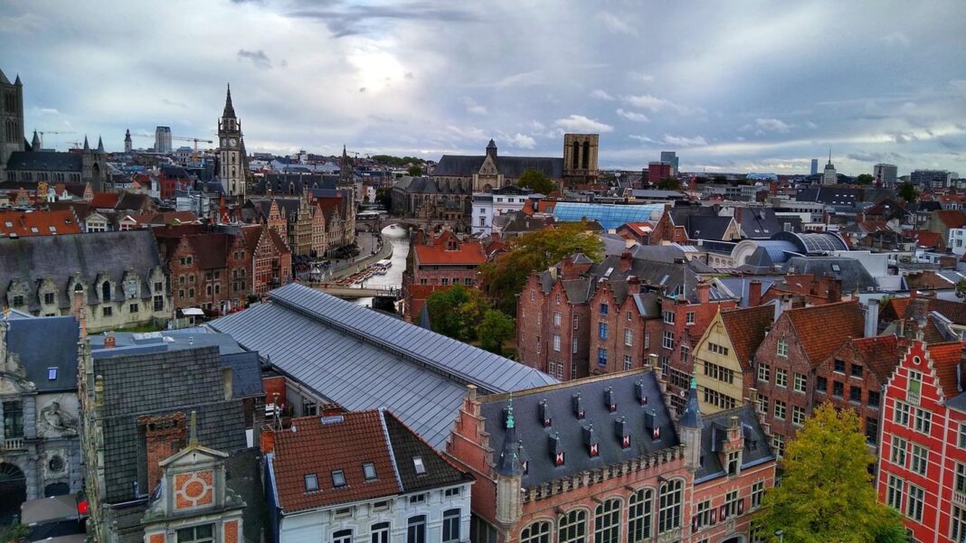 klimafreundliches-reisen:-ausflugstipps-mit-der-bahn-ab-koeln,-muenchen,-hamburg-und-berlin-–-diese-tollen-ziele-erreichen-sie-in-(unter)-5-stunden klimafreundliches-reisen:-ausflugstipps-mit-der-bahn-ab-koeln,-muenchen,-hamburg-und-berlin-–-diese-tollen-ziele-erreichen-sie-in-(unter)-5-stunden