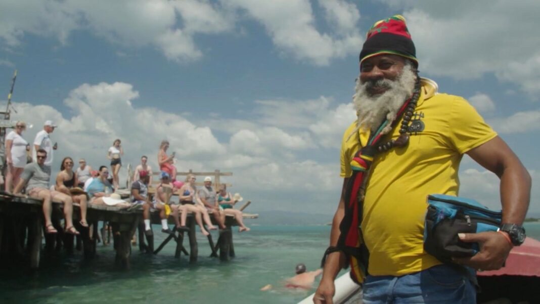 floyd’s-pelican-bar:-mitten-im-meer:-suedlich-von-jamaika-findet-sich-die-vielleicht-coolste-bar-der-welt floyd’s-pelican-bar:-mitten-im-meer:-suedlich-von-jamaika-findet-sich-die-vielleicht-coolste-bar-der-welt
