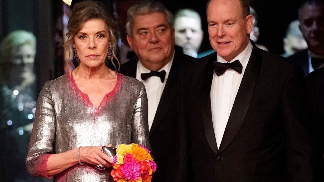 monaco:-fuerst-albert-ii.-besucht-den-rosenball-ohne-charlene-–-und-befeuert-geruechte-ueber-ein-eheaus