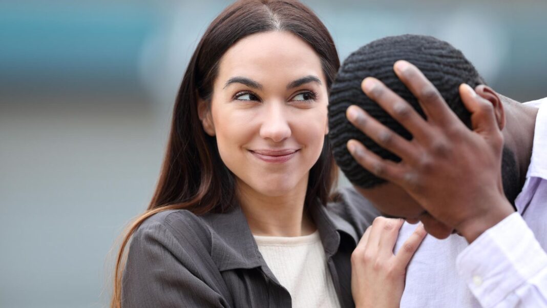 studien-bestaetigen:-wie-die-gedanken-an-den-ex-partner-eine-neue-beziehung-befluegeln-koennen studien-bestaetigen:-wie-die-gedanken-an-den-ex-partner-eine-neue-beziehung-befluegeln-koennen