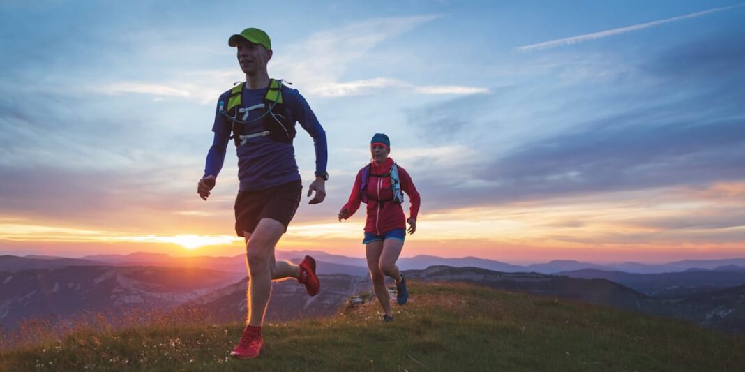kolumne:-so-laeuft-es-–-ausdauer-oder-krafttraining?-mit-dieser-sportart-kombinieren-sie-beides