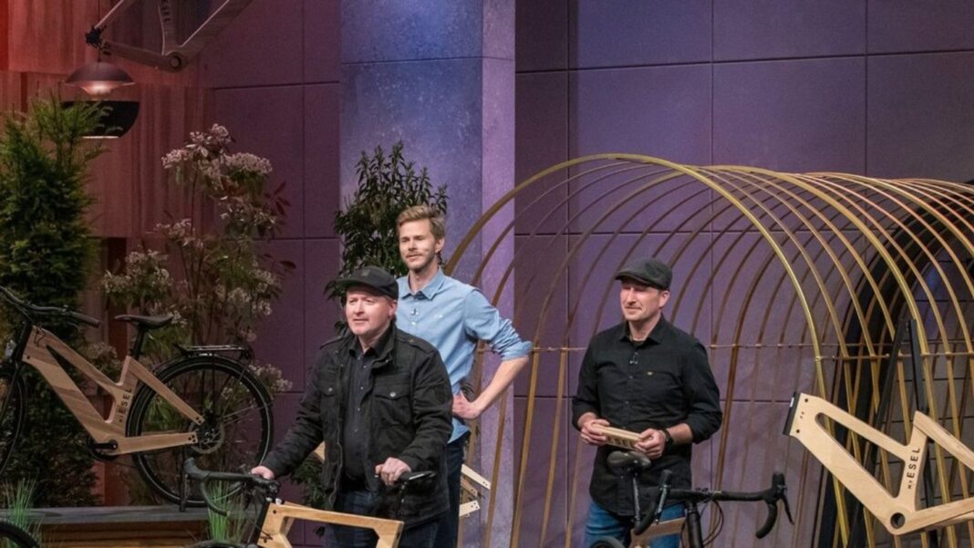 “die-hoehle-der-loewen”:-ploetzlich-radelt-joey-kelly-herein