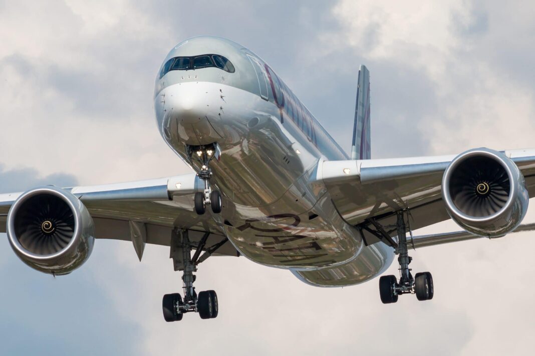 islamabad:-qatar-airways-beschaedigt-a350-900-bei-tailstrike